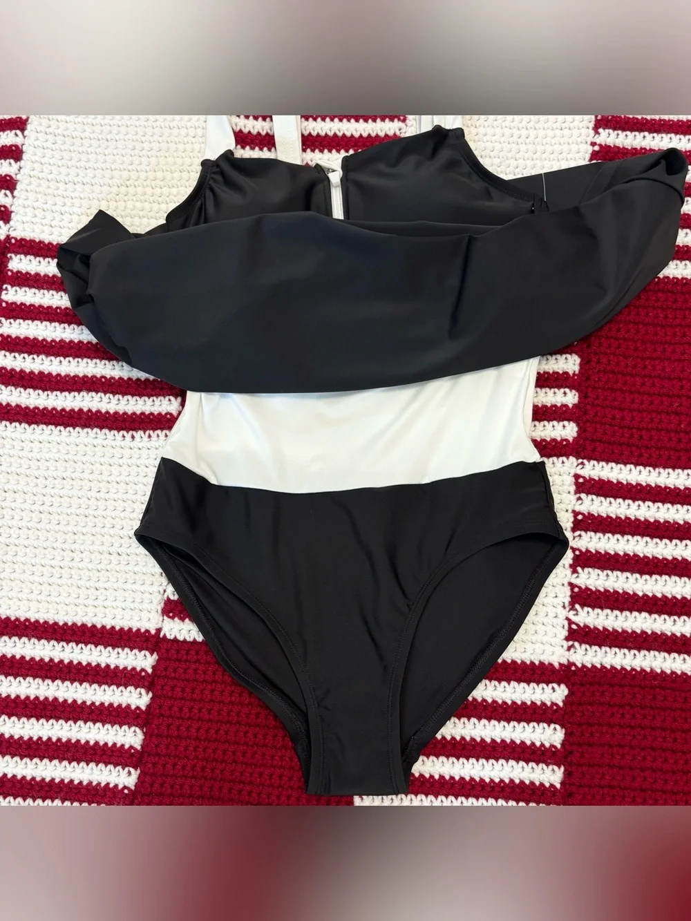 NWT Lands' End Women Zipper Front Swim Dress, Sz XS, Black with White Trim - Picture 7 of 16